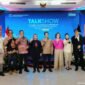 Foto: Moderator Prita Laura bersama sejumlah narasumber dan tenaga ahli Kementerian HAM RI, yakni Iffdhal Kasim, Siti Aminah, Muhammad Hafiz, Feri Kusuma, dan Wahyudi Djafar. (Dok-okj/fn)
