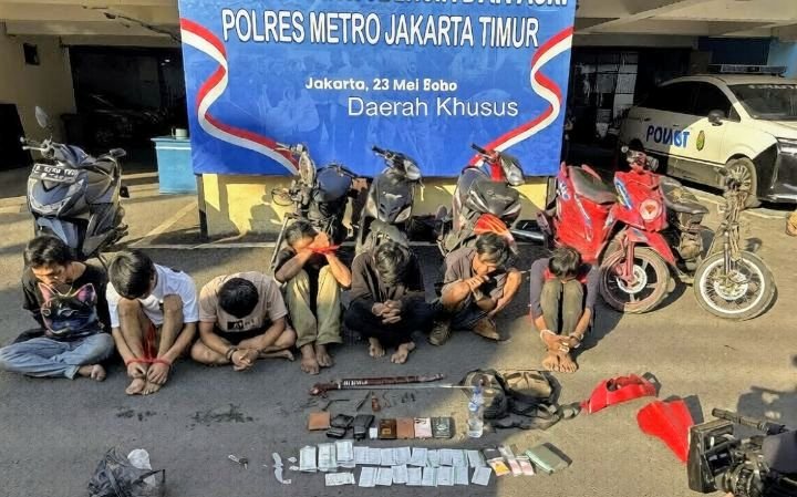 Foto: Patroli Perintis Presisi Polda Metro Jaya Bongkar Jaringan Curanmor dan Peredaran Narkoba di Jakarta Timur. (Dok-Istimewa)