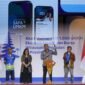 Pemerintah terus memperkuat ekosistem usaha mikro, kecil, dan menengah (UMKM) melalui perluasan akses pembiayaan hingga digitalisasi layanan. Upaya tersebut ditandai lewat pelaksanaan Akad Massal Kredit Usaha Rakyat (KUR) bagi 1.000 UMKM kreatif di Universitas Udayana, Bali, Kamis (14/5).
