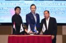 Menteri Koordinator Bidang Infrastruktur dan Pembangunan Kewilayahan Agus Harimurti Yudhoyono (AHY) menegaskan pembangunan sumber daya manusia (SDM) menjadi fondasi utama kemajuan Indonesia di tengah tantangan global yang semakin kompleks.