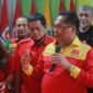 Foto: Ketua Umum SOKSI, Ali Wongso Sinaga, menyampaikan pandangannya terkait dinamika pembangunan di Papua Selatan saat memberikan keterangan kepada media di Jakarta,