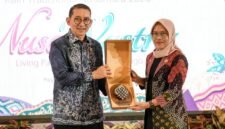 Menteri Kebudayaan RI Fadli Zon meresmikan Pameran Nasional Kain Tradisional Nusantara 2026 bertajuk 