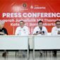 Foto: Anugerah Jurnalistik Bank Jakarta. Keterangan foto, ki-ka: Ketua Dewan Juri Dr.Bagus Sudarmanto, Ketua PWI Jaya Kesit B Handoyo, Senior Manager Corcomm Bank Jakarta Fakhruroji, dan Ketua Panpel MHT 2026 Arman Suparman. By Joko Dolok
