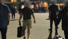 Kantor Imigrasi Ngurah Rai menggagalkan upaya keberangkatan seorang warga negara Australia yang masuk dalam daftar buronan Interpol di Bandara Internasional I Gusti Ngurah Rai, Bali.