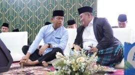Foto: Munjirin Hadiri Haul Akbar Al Hamid, Ajak Warga Jakarta Timur Perkuat Iman dan Peduli Lingkungan