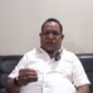 Foto: Ketua Umum BARA JP, Willem Frans Ansanay, memberikan keterangan kepada wartawan terkait polemik yang menyeret nama Wakil Ketua DPR RI Sufmi Dasco Ahmad dan isu ketidakhadiran Presiden ke-7 RI Joko Widodo pada peringatan Hari Lahir Pancasila