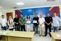 (Foto: Dok. PWI Jaya) Ketua PWI Jaya Kesit Budi Handoyo bersama jajaran pengurus dan peserta berfoto bersama usai penutupan Orientasi Kewartawanan dan Keorganisasian (OKK) Peningkatan Angkatan ke-24 Tahun 2026 di Markas PWI Jaya, Gedung Bank Jakarta, Jakarta Pusat, Senin (22/6/2026)