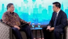 Pemerintah menilai terciptanya perdamaian di Timur Tengah akan memberikan dampak positif terhadap perekonomian global, termasuk bagi Indonesia. Selain memperbaiki prospek ekonomi dunia, kondisi tersebut juga dinilai mampu memperlancar rantai pasok global yang selama ini terganggu akibat konflik geopolitik.