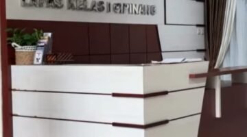 Pengacara kondang Hotman Paris Hutapea melontarkan kritik keras terhadap dugaan adanya perlakuan istimewa yang diterima terpidana kasus pencemaran nama baik, Rasman Nasution, di Lapas Kelas I Cipinang, Jakarta Timur.