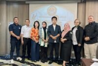 Foto: Pengurus dan anggota Dewan Pimpinan Wilayah (DPW) PERSADIN Provinsi DKI Jakarta berfoto bersama usai Musyawarah Wilayah dan pengukuhan kepengurusan definitif di Hotel Grandhika, Jakarta Selatan. Forum tersebut menetapkan Awy Eziary sebagai Ketua DPW PERSADIN DKI Jakarta sekaligus menegaskan komitmen organisasi untuk memperkuat profesionalisme advokat.