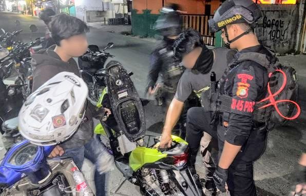 Foto: Patroli Brimob PMJ Amankan 3 Remaja Diduga Hendak Balap Liar di Bekasi. (Dok-Istimewa)