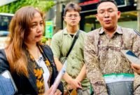 Foto: Pasien berinisial Y didampingi tim kuasa hukum mendatangi Polda Metro Jaya untuk menyerahkan sejumlah bukti tambahan serta menghadirkan saksi-saksi guna memperkuat proses penyelidikan yang sedang dilakukan aparat kepolisian, Selasa (9/6/2026). (Dok-Istimewa)