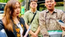 Foto: Pasien berinisial Y didampingi tim kuasa hukum mendatangi Polda Metro Jaya untuk menyerahkan sejumlah bukti tambahan serta menghadirkan saksi-saksi guna memperkuat proses penyelidikan yang sedang dilakukan aparat kepolisian, Selasa (9/6/2026). (Dok-Istimewa)