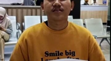 Foto: Salah satu warga, Muhamad Nurdiansyah, mengaku puas setelah mengurus laporan kehilangan Surat Tanda Nomor Kendaraan (STNK) di SPKT Polda Metro Jaya pada Rabu (10/6/2026). (Dok-Istimewa)