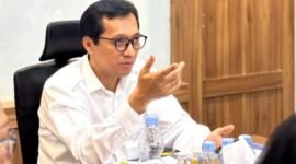 Kementerian Hak Asasi Manusia (HAM) membantah pernyataan Komisi Nasional Hak Asasi Manusia (Komnas HAM) yang menyebut terdapat indikasi kuat pelanggaran HAM dalam pelaksanaan Program Makan Bergizi Gratis (MBG).