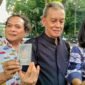 Foto: Fariz Rm didampingi kuasa hukum Deolipa Yumara (kiri) usai jalani pemeriksaan lanjutan di Direktorat Reserse Kriminal Khusus Polda Metro Jaya pada Selasa (23/6/2026). (Dok-sinarpaginews.com/Chairul Ichsan)