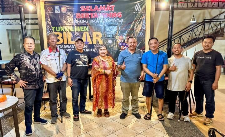 Foto: Tim biliar SIWO PWI Jawa Tengah. (Dok-Istimewa)