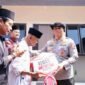Foto: Peresmian rumah dilakukan langsung oleh Wakapolri, Komjen Pol. Prof. Dr. Dedi Prasetyo, S.H., M.Hum., M.Si., M.M., didampingi sejumlah pejabat utama Mabes Polri, di antaranya Dankorbrimob Polri, Kadivhubinter Polri, Aslog Kapolri, dan Karofaskon Slog Polri. (Dok-Istimewa)