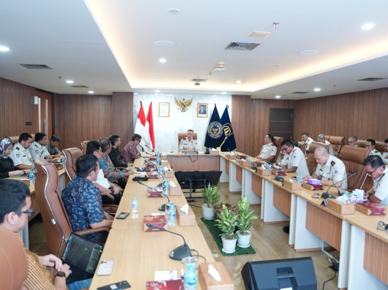Direktorat Jenderal Imigrasi menggandeng Fakultas Teknik Mesin dan Dirgantara (FTMD) Institut Teknologi Bandung (ITB) untuk mengembangkan sistem pengawasan perbatasan berbasis drone yang diberi nama 