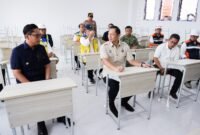 Menteri Koordinator Bidang Infrastruktur dan Pembangunan Kewilayahan, Agus Harimurti Yudhoyono (AHY), meninjau progres pembangunan Sekolah Rakyat Terintegrasi II di Kota Medan, Sabtu (4/7).
