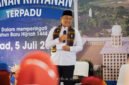 Badan Pengelola Masjid Istiqlal (BPMI) menggelar Layanan Khitan Terpadu (LKT) bertajuk Khitan Sehat, Meriah dengan Budaya Betawi di Selasar Ar-Razaq, Masjid Istiqlal, Jakarta, Minggu (5/7). Sebanyak 110 anak mengikuti khitan massal yang dikemas dengan nuansa budaya Betawi.
