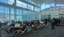 Direktorat Jenderal Imigrasi mendeportasi 92 warga negara China yang diduga tergabung dalam sindikat penipuan investasi di Batam. Seluruhnya juga dikenai penangkalan seumur hidup agar tidak dapat kembali masuk ke wilayah Indonesia.