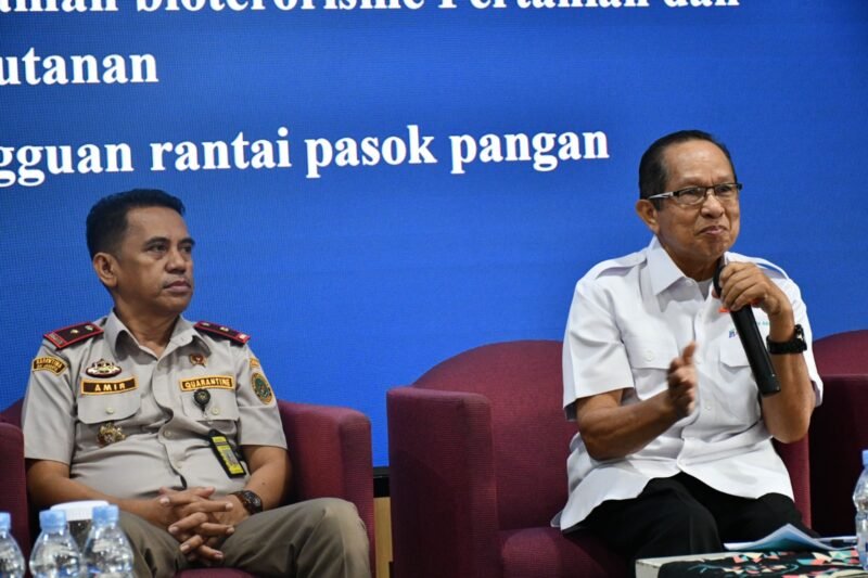 Balai Karantina Hewan, Ikan, dan Tumbuhan (Karantina) DKI Jakarta menargetkan penyelesaian sertifikasi impor dalam waktu maksimal 100 menit dan sertifikasi ekspor selama 110 menit.
