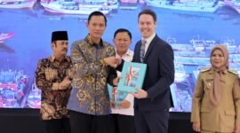 Menteri Koordinator Bidang Infrastruktur dan Pembangunan Kewilayahan Agus Harimurti Yudhoyono (AHY) menegaskan kenaikan muka air laut tidak lagi dapat dipandang hanya sebagai persoalan pembangunan infrastruktur.