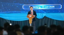 Menteri Koordinator Bidang Hukum, Hak Asasi Manusia, Imigrasi, dan Pemasyarakatan (Menko Kumham Imipas) Yusril Ihza Mahendra menilai pelimpahan tiga perkara dugaan tindak pidana korupsi yang menjerat mantan Jaksa Agung Muda Tindak Pidana Khusus (Jampidsus) Febrie Adriansyah dari Polri ke Kejaksaan Agung berpotensi mempercepat proses penegakan hukum.
