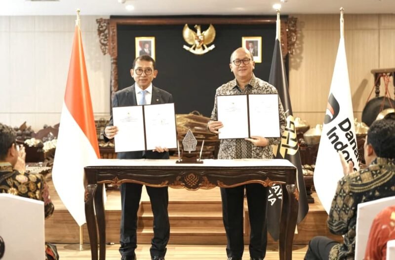 Kementerian Kebudayaan resmi menjalin kerja sama strategis dengan Badan Pengelola Investasi Daya Anagata Nusantara (BPI Danantara) untuk memperkuat ekosistem pemajuan kebudayaan nasional. Kolaborasi tersebut ditandai dengan penandatanganan nota kesepahaman (MoU) di Kantor Kementerian Kebudayaan, Jakarta, Sabtu (18/7).
