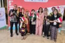 Foto: Sejumlah delegasi Indonesia yang dipimpin Board Member Indonesia, Niniek L. Karim, bersama praktisi penyiaran Liza Maria serta peserta anak berfoto bersama usai mengikuti rangkaian Southeast Asia Video Festival for Children (SEAVFC). Pada peringatan Hari Anak Indonesia 2026.