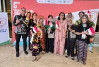 Foto: Sejumlah delegasi Indonesia yang dipimpin Board Member Indonesia, Niniek L. Karim, bersama praktisi penyiaran Liza Maria serta peserta anak berfoto bersama usai mengikuti rangkaian Southeast Asia Video Festival for Children (SEAVFC). Pada peringatan Hari Anak Indonesia 2026.