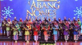 Abang Kevin dan None Dhita resmi dinobatkan sebagai Abang dan None Jakarta Pusat Tahun 2026 pada malam final yang digelar di Teater Besar Taman Ismail Marzuki (TIM), Cikini, Menteng, Jakarta Pusat, Kamis (23/7).