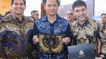 Menteri Koordinator Bidang Infrastruktur dan Pembangunan Kewilayahan Agus Harimurti Yudhoyono (AHY) mendorong Kawasan KUNCI Bersama menjadi model pengembangan kawasan berbasis aglomerasi polisentris guna mempercepat pertumbuhan ekonomi di wilayah Jawa Barat dan Jawa Tengah.