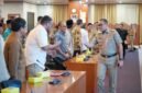 Wali Kota Administrasi Jakarta Pusat, Arifin, memimpin rapat koordinasi lintas sektor guna memperkuat upaya pemberantasan peredaran obat-obatan terlarang, khususnya tramadol, di kawasan Tanah Abang.