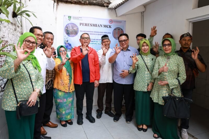 Pemerintah Kota Administrasi Jakarta Pusat merampungkan renovasi fasilitas mandi, cuci, kakus (MCK) umum di RT 01/RW 07, Kelurahan Kampung Rawa, sebagai upaya memperluas akses sanitasi layak bagi masyarakat.