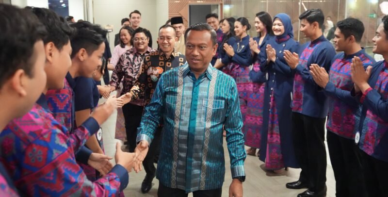 Foto: Wali Kota Administrasi Jakarta Timur, Munjirin, menghadiri malam keakraban finalis Abang dan None (Abnon) Jakarta Timur 2026.