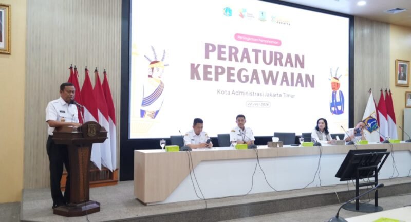 Foto: Wali Kota Jakarta Timur Munjirin membuka kegiatan Peningkatan Pemahaman Peraturan Kepegawaian di Ruang Sri Gunting, Kantor Wali Kota Administrasi Jakarta Timur.
