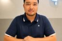 Foto: Agus Rizal Tampilkan Dua Buku Ekonomi Global, Soroti Perang Mata Uang dan Imperialisme Finansial.