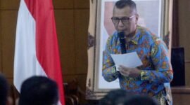 Foto: Ketua PWI Jaya, Kesit Budi Handoyo, menyampaikan penjelasan mengenai program reaktivasi atau pengaktifan kembali keanggotaan PWI dalam kegiatan sosialisasi di Jakarta.