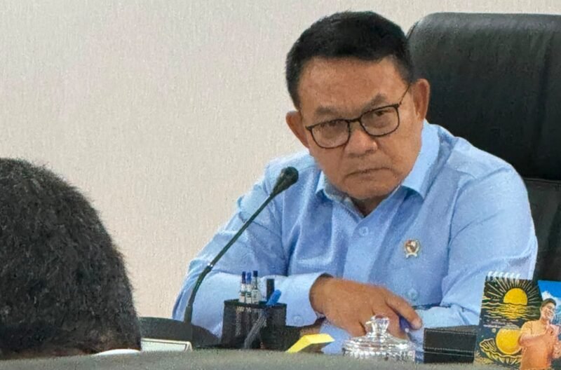 Foto: Dudung Abdulrahman, Kepala Staf Kepresidenan Kecam Main Hakim Sendiri