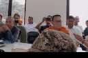 Foto: Perwakilan Majelis Adat Sumedanglarang (MASL), Yayasan Pangeran Sumedang, Rukun Wargi Sumedang, serta sejumlah organisasi masyarakat sipil mengikuti audiensi terkait proyek Geothermal Tampomas di Pusat Pemerintahan Kabupaten Sumedang, Rabu (29/7/2026).