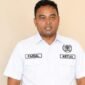 Foto: Ketua PWI Pokja Kepolisian Jakarta Barat, Teuku Faisal, menyampaikan ucapan selamat kepada Bambang GS atas pelantikannya sebagai Ketua PWI Pokja Wali Kota Jakarta Barat periode 2026–2029.