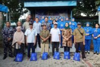 Foto: Komandan Kodaeral IV Laksda TNI Berkat Widjanarko bersama Ketua Daerah Kodaeral IV Gabungan Jalasenastri Koarmada RI Ny. Peni Berkat Widjanarko, jajaran TNI AL, dan perwakilan instansi.