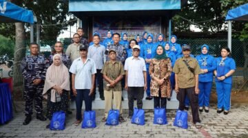 Foto: Komandan Kodaeral IV Laksda TNI Berkat Widjanarko bersama Ketua Daerah Kodaeral IV Gabungan Jalasenastri Koarmada RI Ny. Peni Berkat Widjanarko, jajaran TNI AL, dan perwakilan instansi.