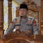 Foto: Kapolres Metro Jakarta Barat Kombes Pol Nasriadi menyampaikan khutbah Jumat di mimbar Masjid Jami Al Istiqomah, Polres Metro Jakarta Barat, Jumat (31/7/2026).