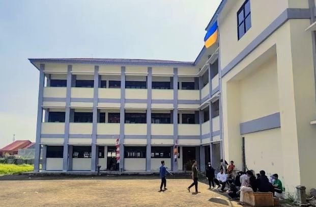 Foto: Gedung SMPN 6 Tambun Utara. (Dok-Istimewa)