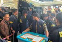 Foto: Tim penyidikan Polri secara resmi menyerahkan seorang tersangka beserta seluruh barang bukti elektronik maupun nonelektronik kepada penyidik Kejaksaan Agung Republik Indonesia di Gedung Bundar Kejaksaan Agung, Jakarta, Jumat (17/7/2026). (Dok-Istimewa)