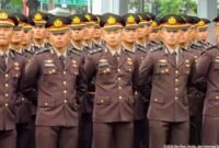 Foto: Tribrata Putra Sambo (tengah depan) anak dari mantan Kadiv Propam Polri Ferdy Sambo saat upacara pelantikan calon perwira remaja TNI-Polri di Istana Merdeka, Jakarta, Rabu (22/7/2026). (Dok-Tangkapan layar YouTube/Sekretariat Presiden)
