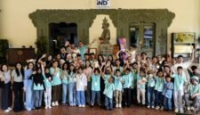 Foto: Puluhan anak pejuang kanker dari keluarga prasejahtera memperoleh kesempatan menikmati hari yang penuh keceriaan melalui program Piknik Edukatif yang diselenggarakan Yayasan Pita Kuning Anak Indonesia di Museum Prangko, Taman Mini Indonesia Indah (TMII), Jakarta, Sabtu (18/7/2026). (Dok-Yayasan Pita Kuning Anak Indonesia)